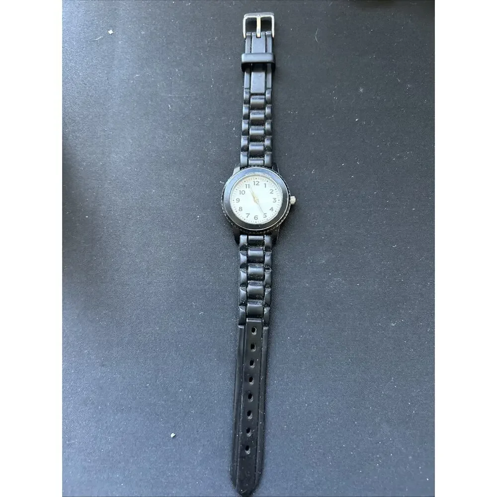 Black Case White Dial Women’s Quartz Watch